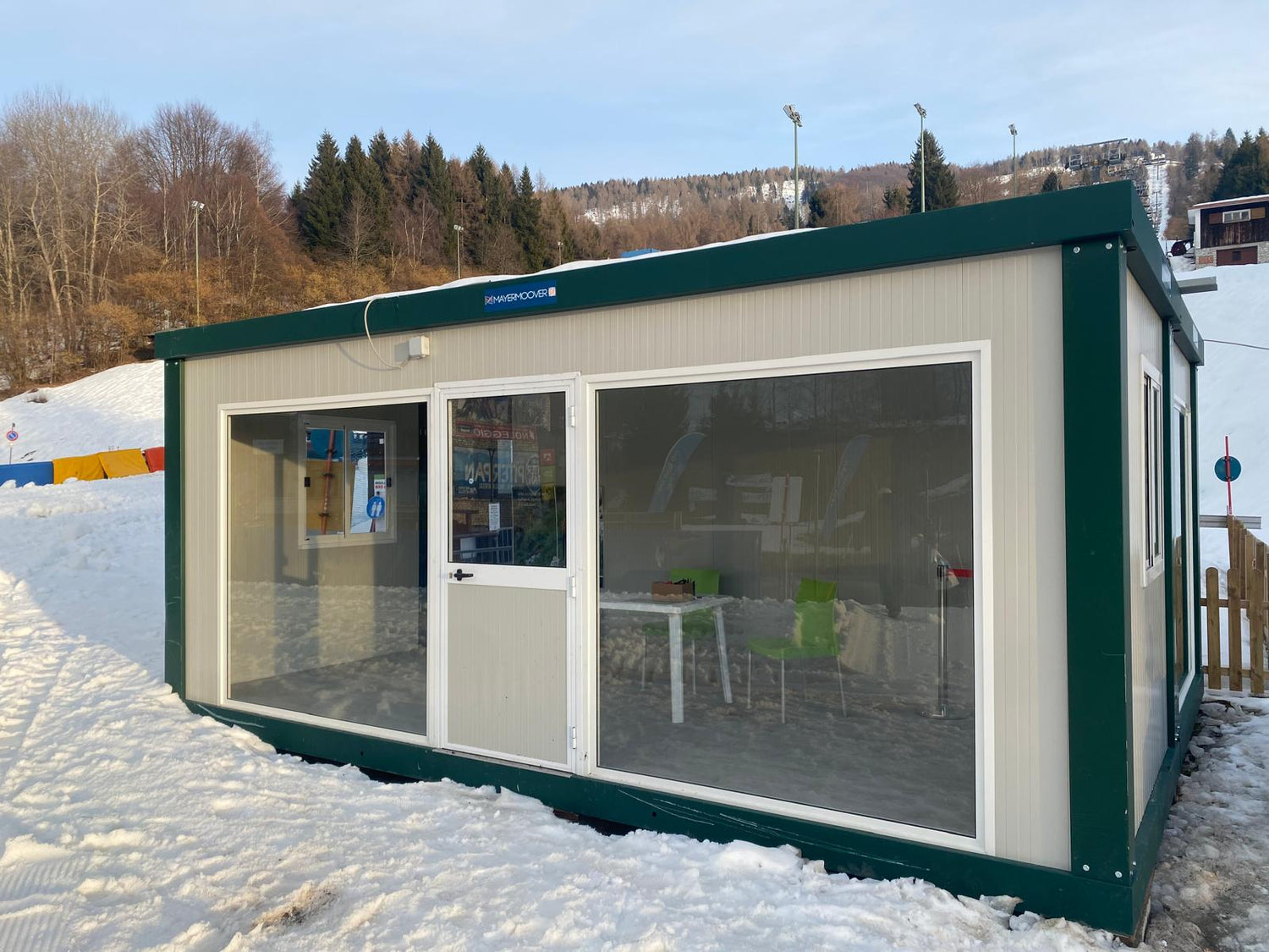 Monoblocchi prefabbricati come biglietteria