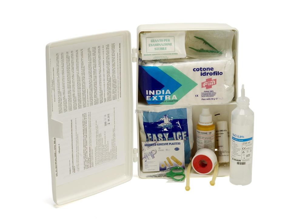 First Aid Kit Compliant with Annex 2 of Ministerial Decree 388/2003 