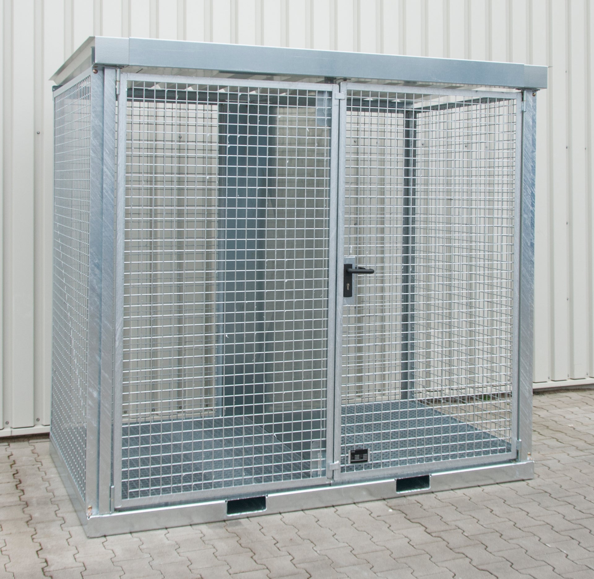 Contenitori per bombole di gas tipo GFC-E/G M3