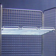 Tilting shelf with cash register stop – Optional for 3-sided roll display