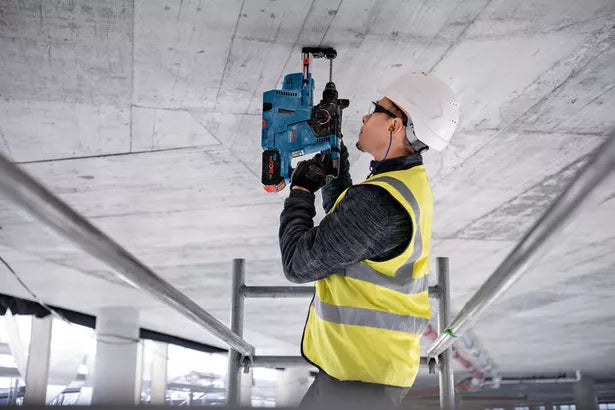 GBH 18V-24 C Martello perforatore a batteria con attacco SDS plus