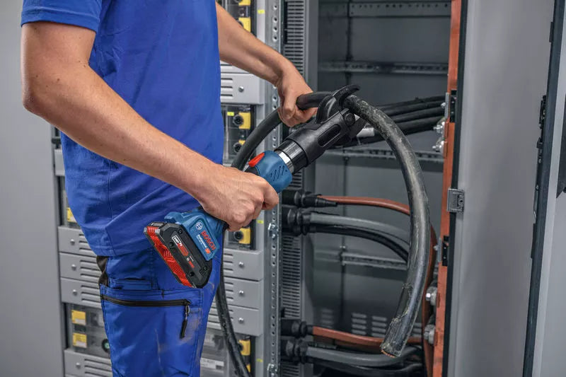 GKH 18V-50 Utensile da taglio idraulico a batteria